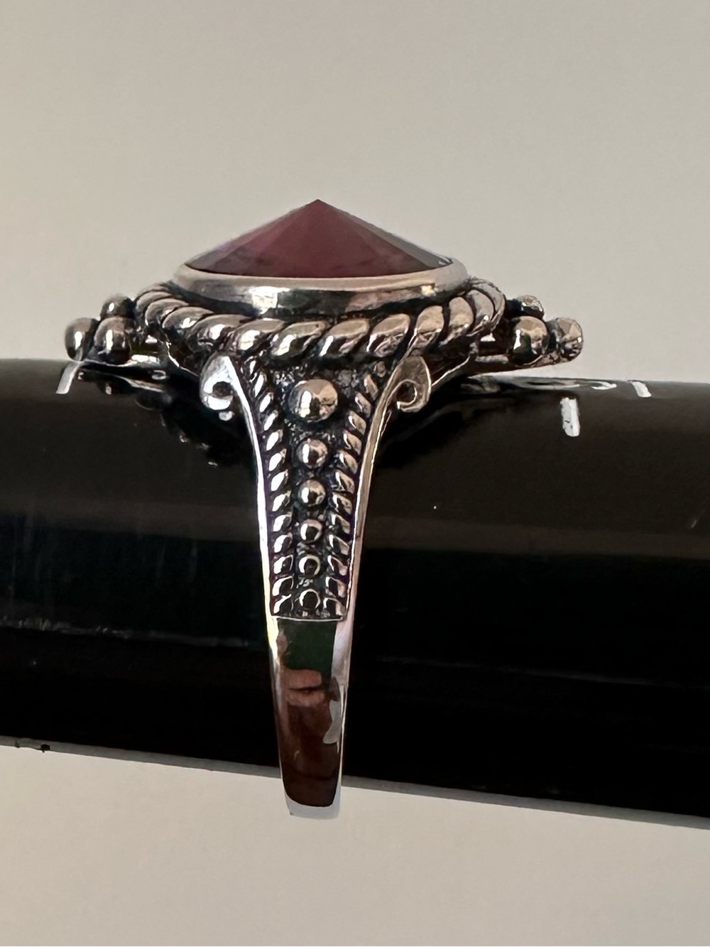 Sterling silver and bright purple crystal ring in size 8.25 - Picture 4 of 8